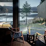 Elva Hotel