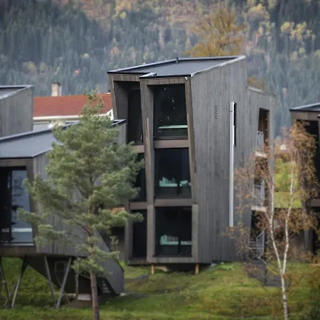 Elva * Skulestadmo